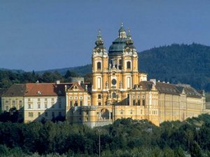 stift_melk.jpg (17489 Byte)