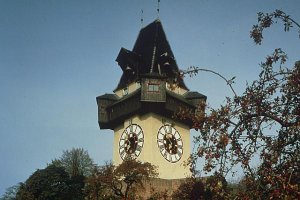 uhrturm.jpg (17744 Byte)